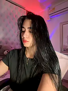 Snapshot of ZarahEvans chatting on 29, 11, 2025 ZarahEvans online show from 29, 11, 2025