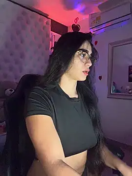 ZarahEvans online show from 18, 2, 2026