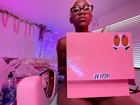 VixenCapri online show from 25, 10, 2025