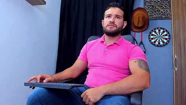 Snapshot of AndrewDiaz chatting on 28, 3, 2026 AndrewDiaz online show from 28, 3, 2026