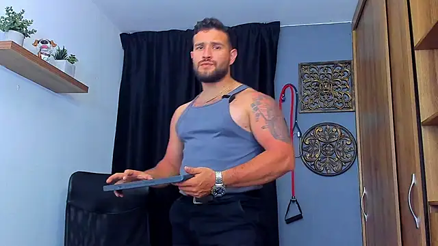 Snapshot of AndrewDiaz chatting on 15, 3, 2026 AndrewDiaz online show from 15, 3, 2026