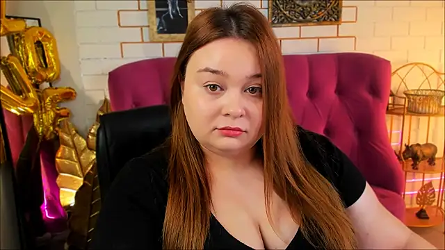 Snapshot of KimberlyMaran chatting on 21, 2, 2025 KimberlyMaran online show from 21, 2, 2025