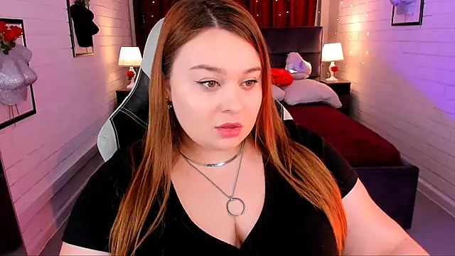 Snapshot of KimberlyMaran chatting on 8, 3, 2025 KimberlyMaran online show from 8, 3, 2025