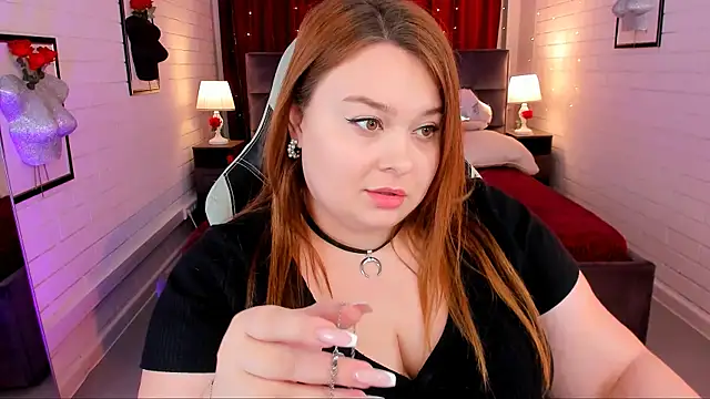 Snapshot of KimberlyMaran chatting on 9, 3, 2025 KimberlyMaran online show from 9, 3, 2025