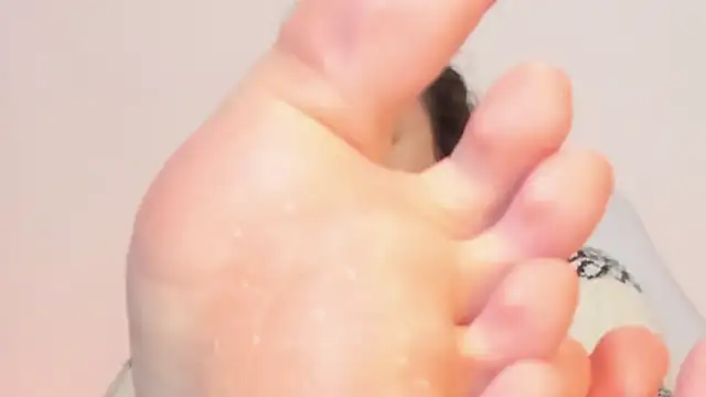 kattypinkk online show from 8, 10, 2025