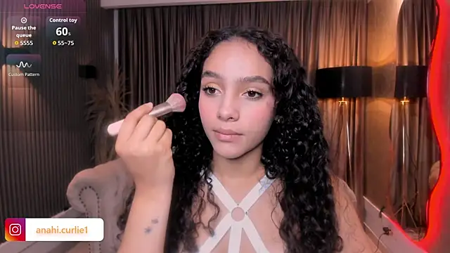Snapshot of anahi_curlie1 chatting on 9, 6, 2026 anahi curlie1 online show from 9, 6, 2026