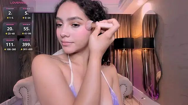 Snapshot of anahi_curlie1 chatting on 6, 6, 2026 anahi curlie1 online show from 6, 6, 2026