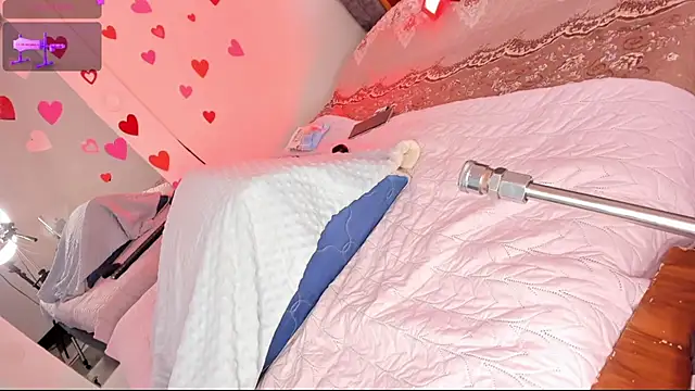 Snapshot of Hilary_Smile_ chatting on 10, 11, 2025 Hilary Smile online show from 10, 11, 2025