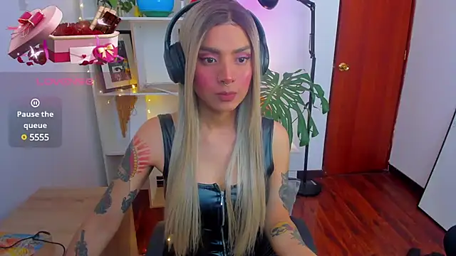 Yeriawaddell  online show from 6, 1, 2025