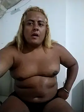 KIARAMARSHALLWELLZ online show from 15, 9, 2025