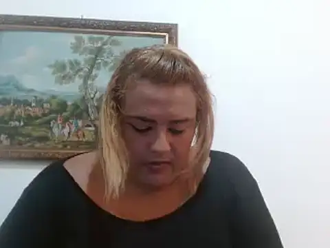 KIARAMARSHALLWELLZ online show from 22, 1, 2025