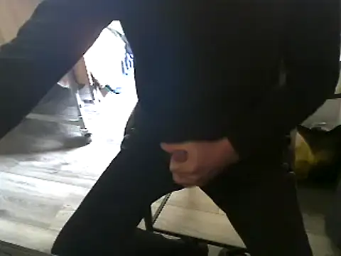 hornyman18cm39 online show from 11, 3, 2026