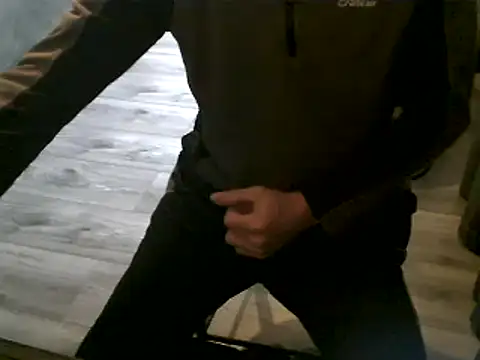 hornyman18cm39 online show from 10, 2, 2026