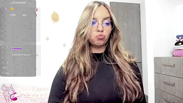 Valery7rose  online show from 8, 2, 2025