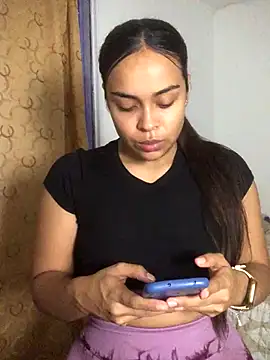 JuanaSimons online show from 13, 12, 2025