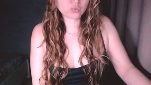 fiona cute 2 online show from 26, 4, 2026