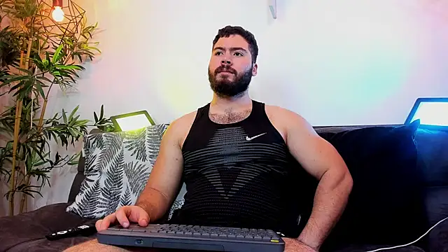 SebastianVilla  online show from 1, 7, 2026