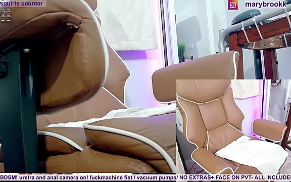 MaryBrook1 online show from 16, 4, 2026