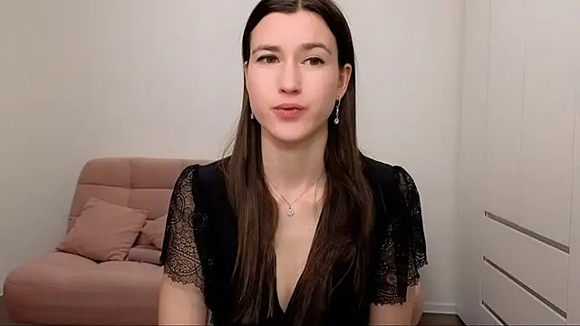 AliciaNewell online show from 10, 2, 2025