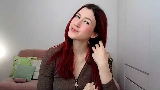 AliciaNewell online show from 11, 11, 2025