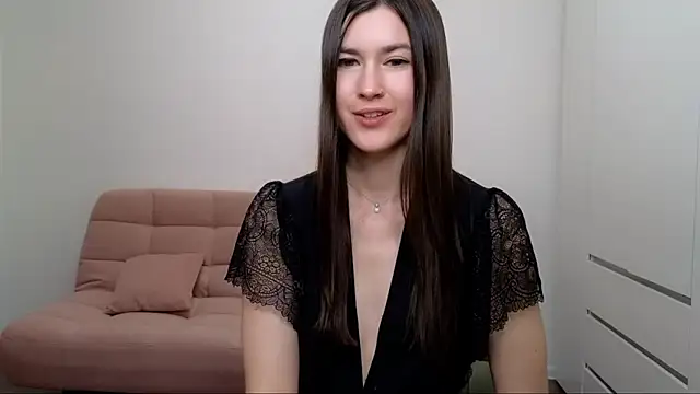 AliciaNewell online show from 9, 2, 2025