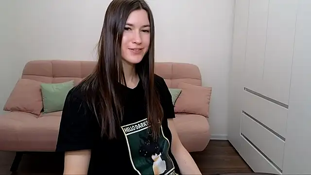AliciaNewell online show from 25, 2, 2025