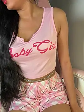 Snapshot of sneha_babe chatting on 18, 7, 2026 sneha babe online show from 18, 7, 2026