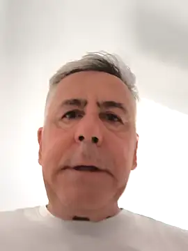 Snapshot of parejamlga58 chatting on 2, 10, 2025 parejamlga58 online show from 2, 10, 2025