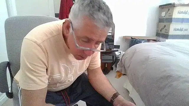 parejamlga58 online show from 14, 4, 2026