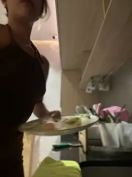 Emilia Bakerr online show from 29, 1, 2025