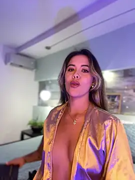 Emilia Bakerr online show from 13, 2, 2025