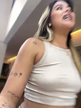 Emilia Bakerr online show from 6, 2, 2025