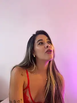 Emilia Bakerr online show from 7, 3, 2025