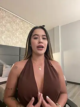 Emilia Bakerr online show from 15, 2, 2026