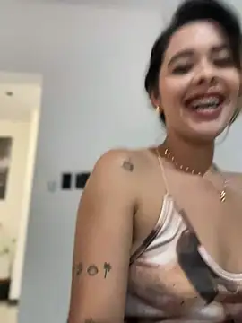 Emilia Bakerr online show from 12, 2, 2025