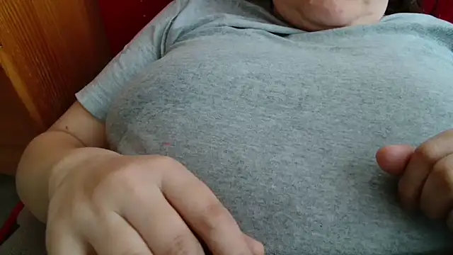 Snapshot of Lucinka1 chatting on 20, 3, 2026 Lucinka1 online show from 20, 3, 2026