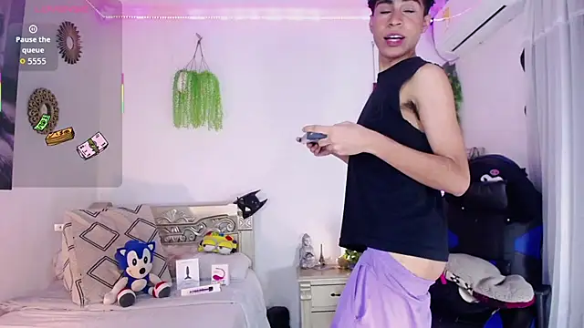 huge armound online show from 4, 4, 2026