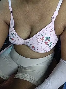 Snapshot of Telugu_ammayi_pooja chatting on 9, 6, 2026 Telugu ammayi pooja online show from 9, 6, 2026