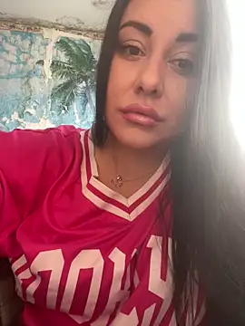 DaisyStreet online show from 12, 11, 2025