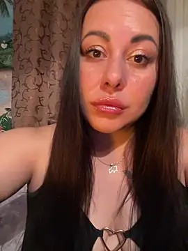 Snapshot of DaisyStreet chatting on 18, 7, 2026 DaisyStreet online show from 18, 7, 2026