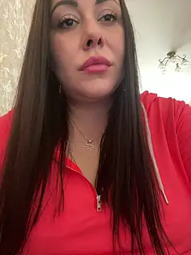 Snapshot of DaisyStreet chatting on 9, 7, 2026 DaisyStreet online show from 9, 7, 2026