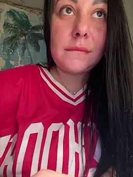 DaisyStreet online show from 23, 11, 2025