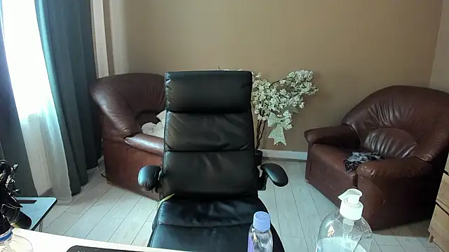 KaylaLaine online show from 23, 2, 2026