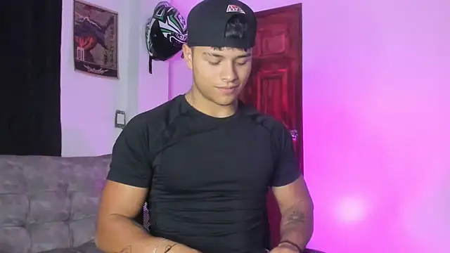 Dominic Biker   online show from 23, 4, 2026