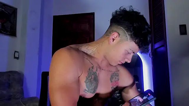 Snapshot of Dominic_Biker__ chatting on 18, 5, 2026 Dominic Biker online show from 18, 5, 2026