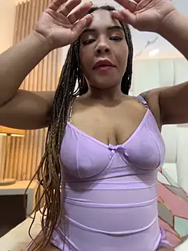 Snapshot of Hannagarces chatting on 6, 5, 2026 Hannagarces online show from 6, 5, 2026