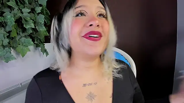 miss danika online show from 9, 2, 2026