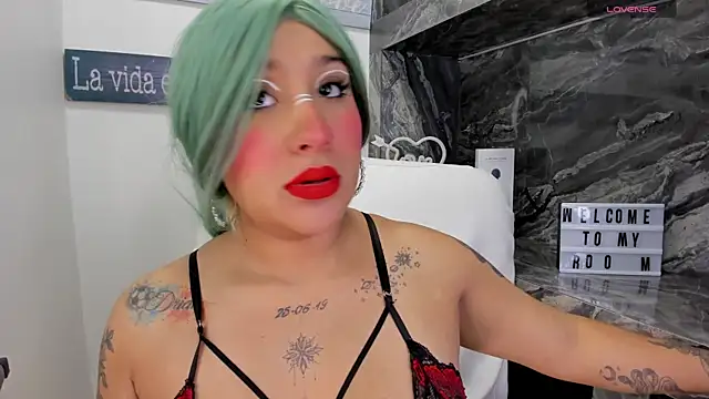 miss danika online show from 5, 12, 2025