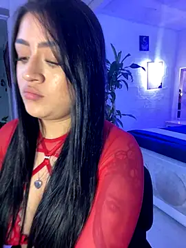 lucianaroy online show from 8, 9, 2025