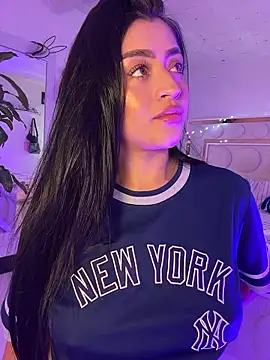 lucianaroy online show from 13, 1, 2026